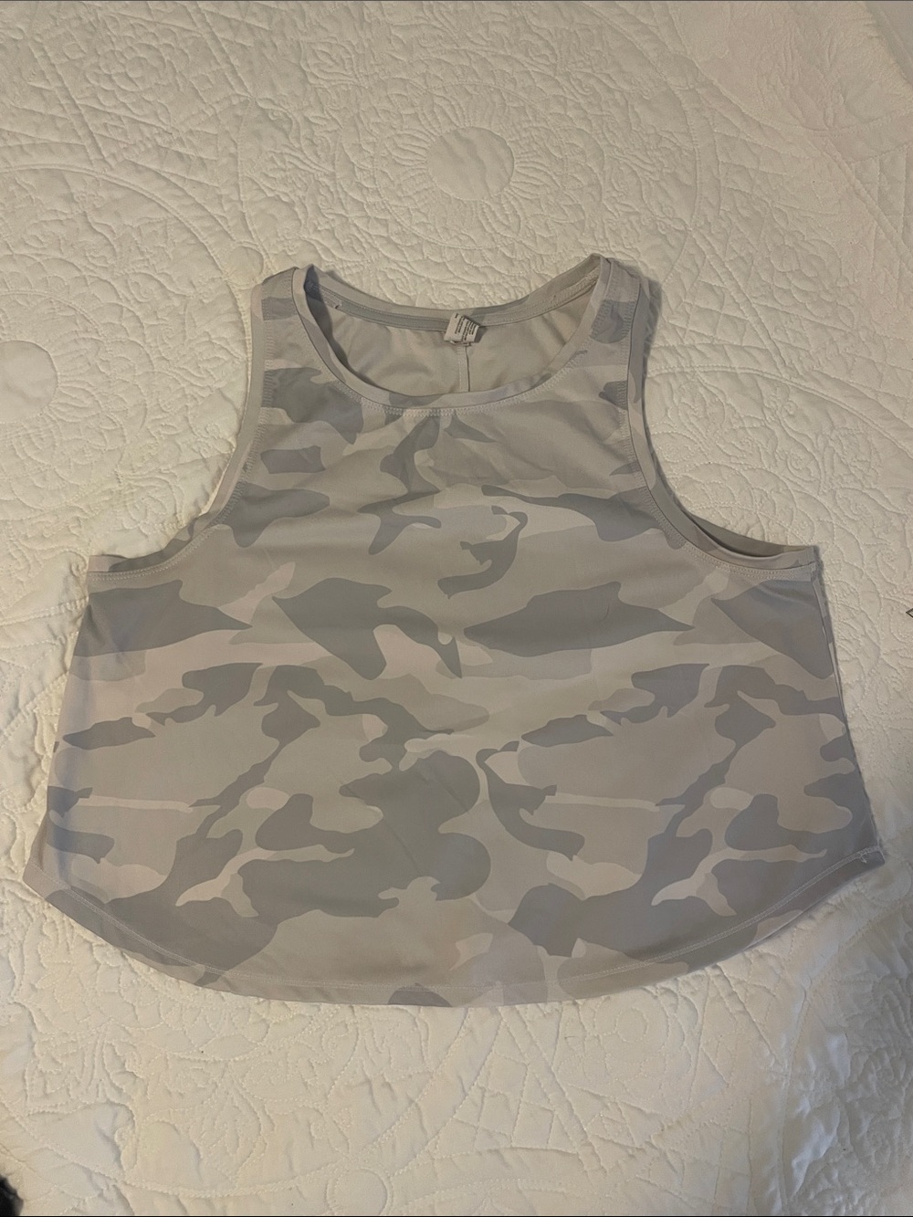 90 Degree By Reflex Neutral Camo Tank Top in Gray and light gray